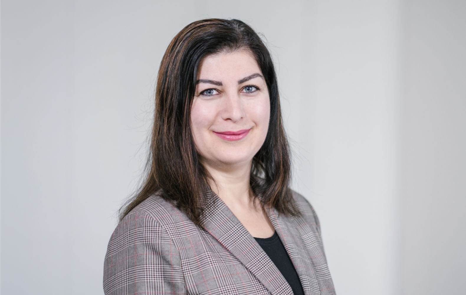 Zehra Seçkin, Parlamentarische Referentin